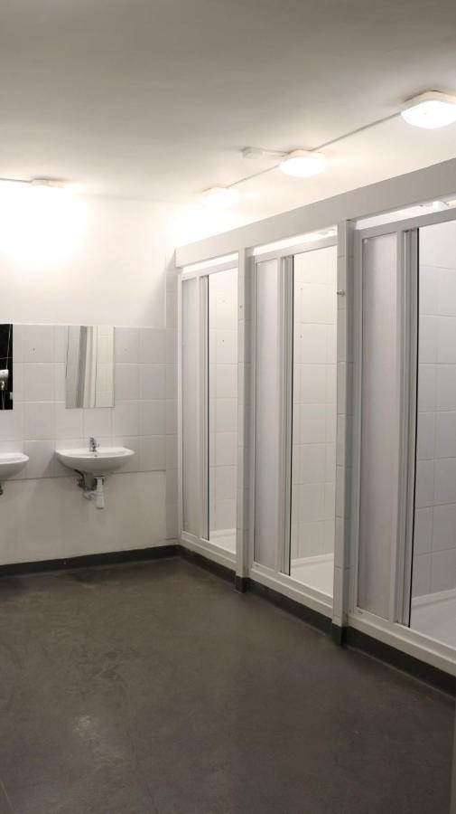 Sanera Hostel Warszawa Exteriör bild