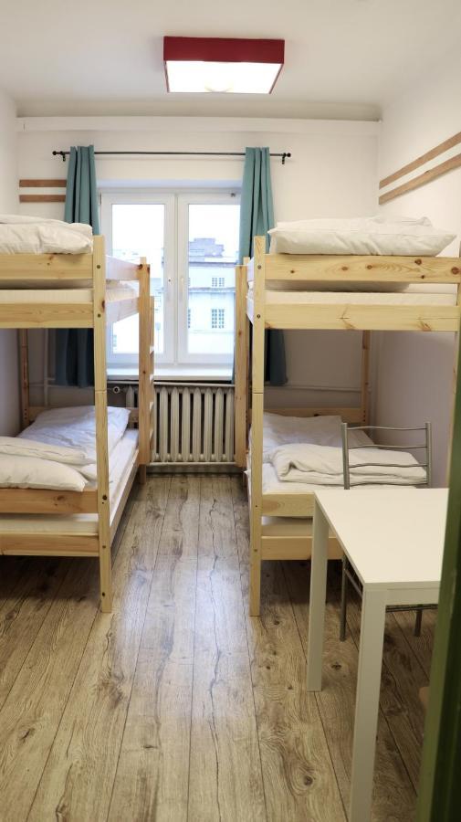 Sanera Hostel Warszawa Exteriör bild