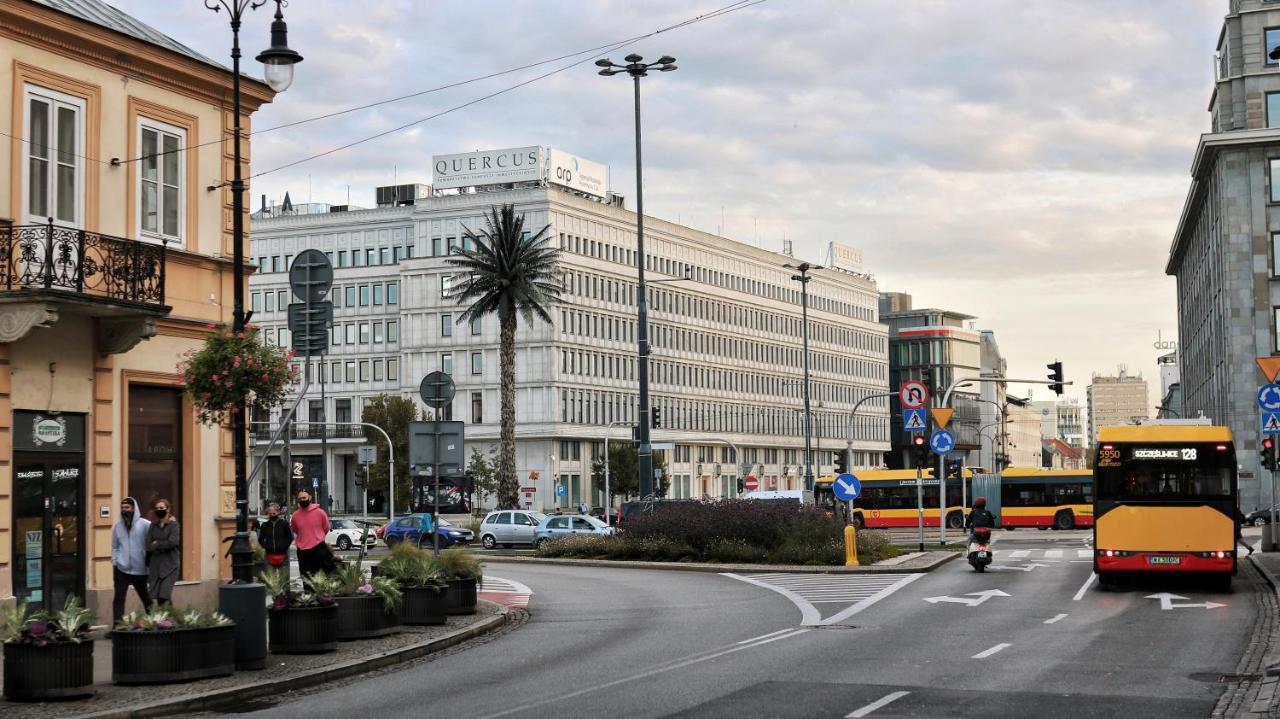 Sanera Hostel Warszawa Exteriör bild