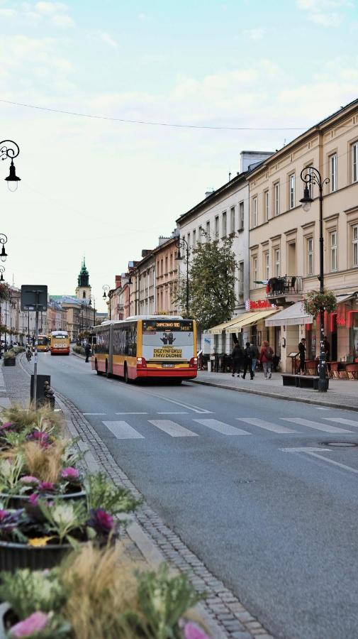 Sanera Hostel Warszawa Exteriör bild